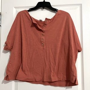 Old Navy Crop Tee EUC